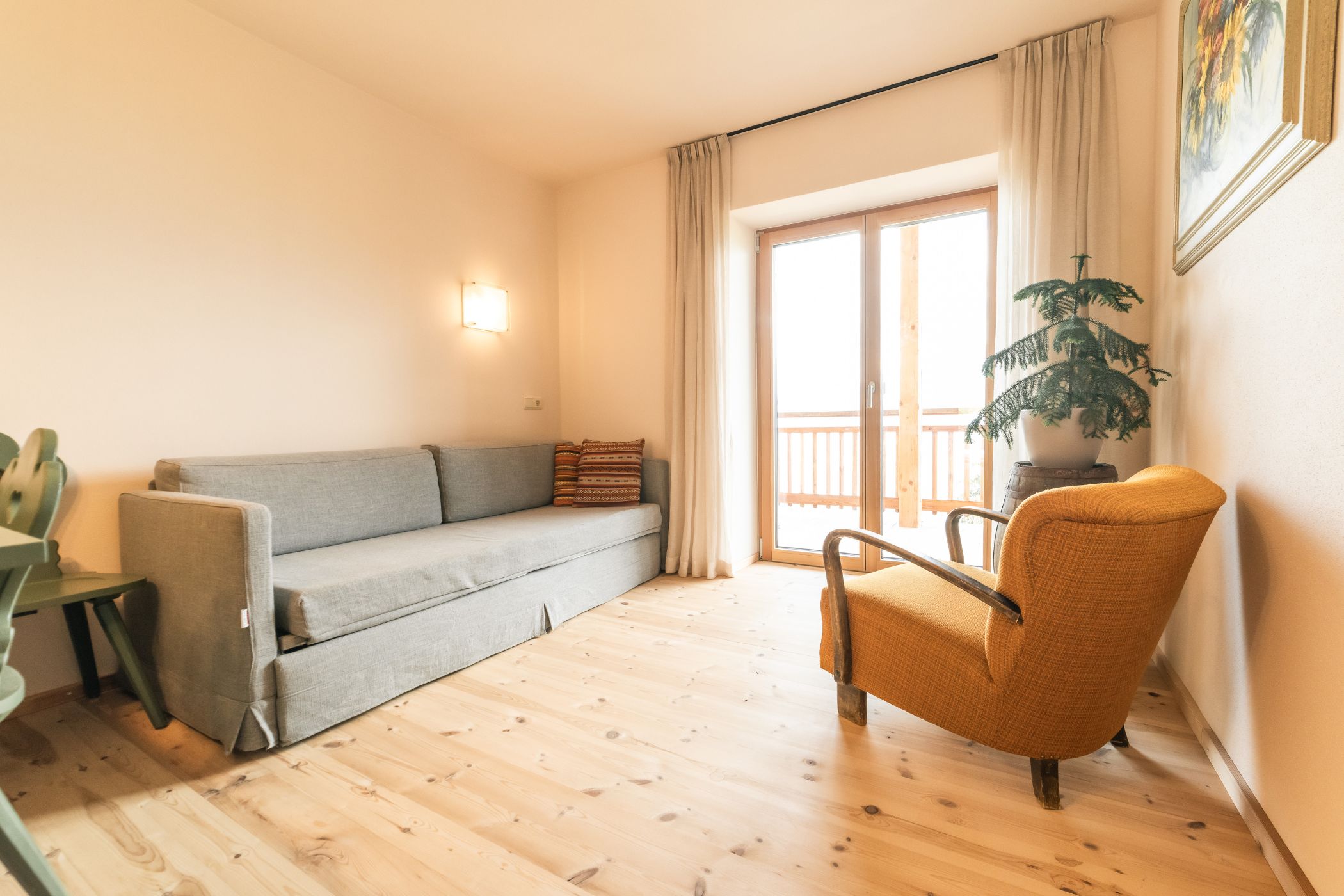 Gemütliches Wohnzimmer in Ferienwohnung bei Brixen